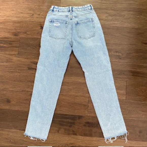 Garage Mom Jeans - Picture 2 of 2